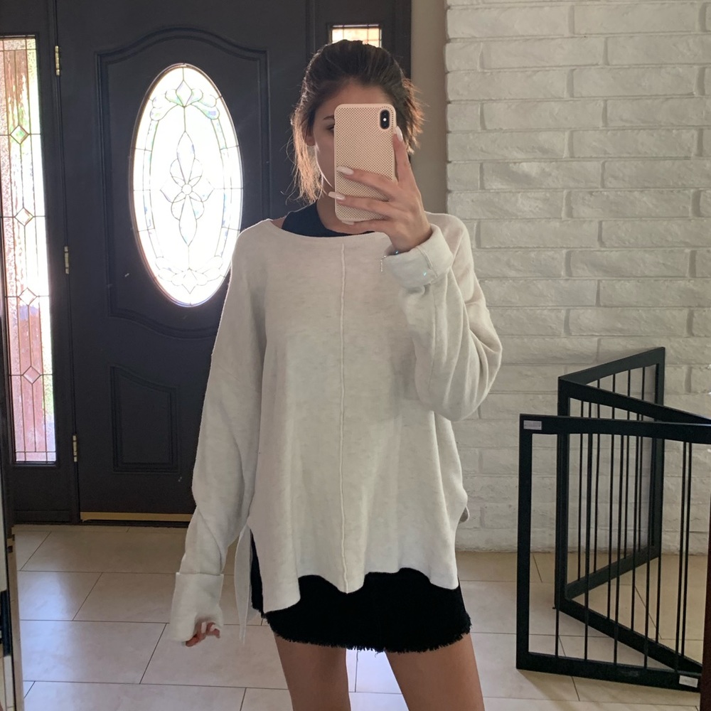 Sweater - Picture 2 of 5
